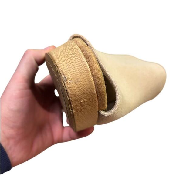 TOMS Women's Florence Sandal, Honey Beige, Peep Toe Platform, Suede, Slip On - Picture 7 of 9